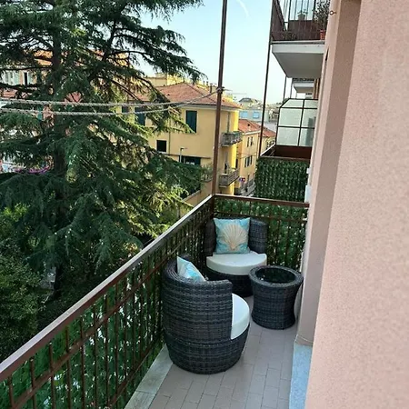 Ella Relax Apartment Lavagna