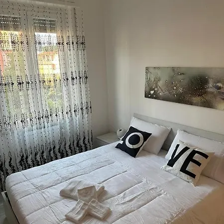 Ella Relax Apartment Lavagna